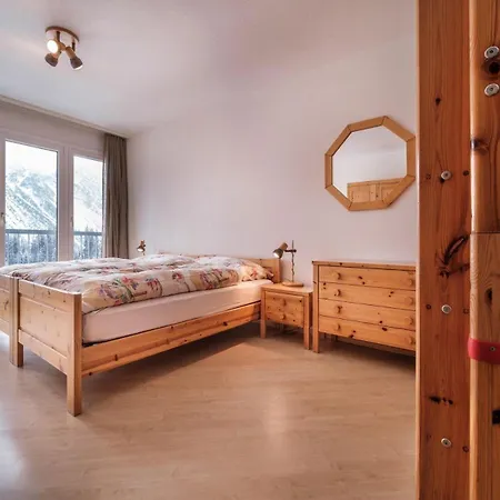 Bristol 41 Apartment